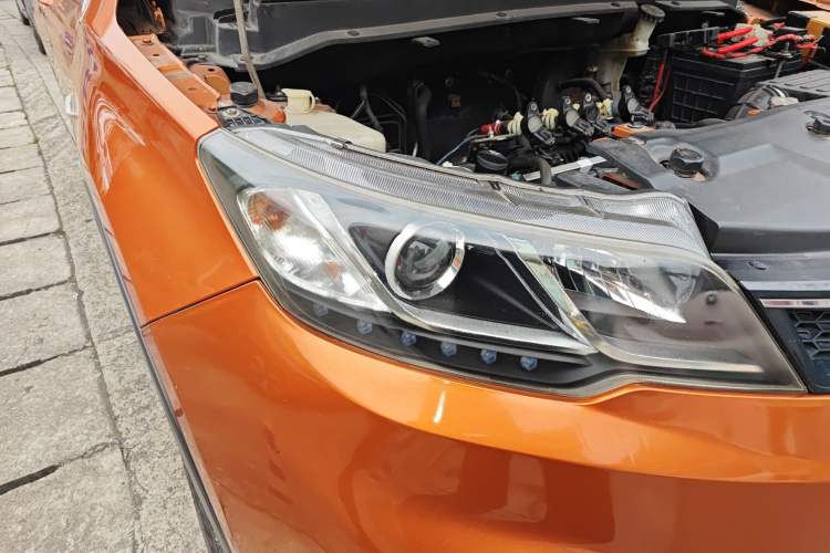 Used Soueast DX3 2016 1.5L Manual Luxury Edition Right Front Headlight