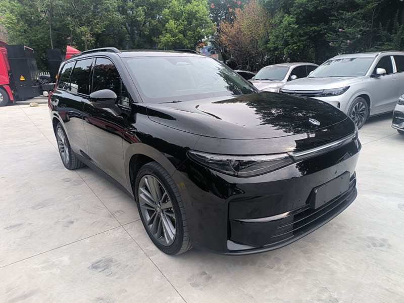 Used Leapmotor C16 2024 Pure Electric 520 Deluxe Edition — 3