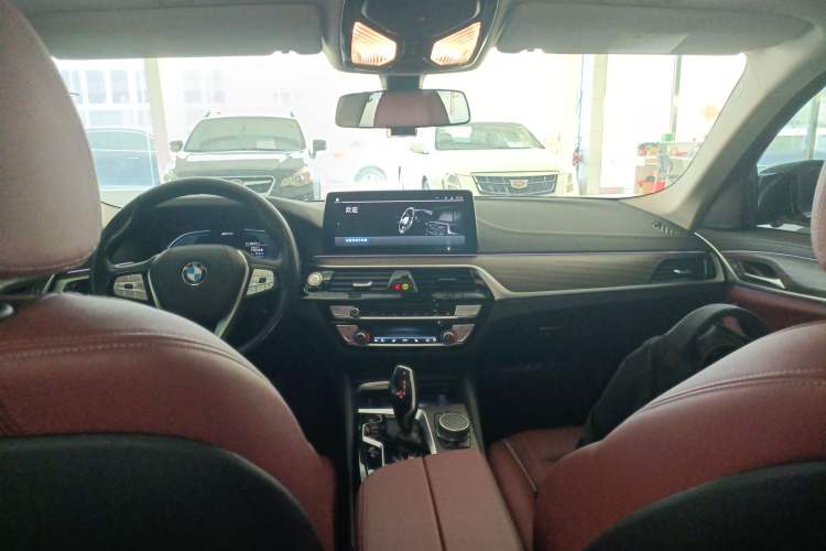 Used BMW 5 Series New Energy 2021 535Le Luxury Package Center Console