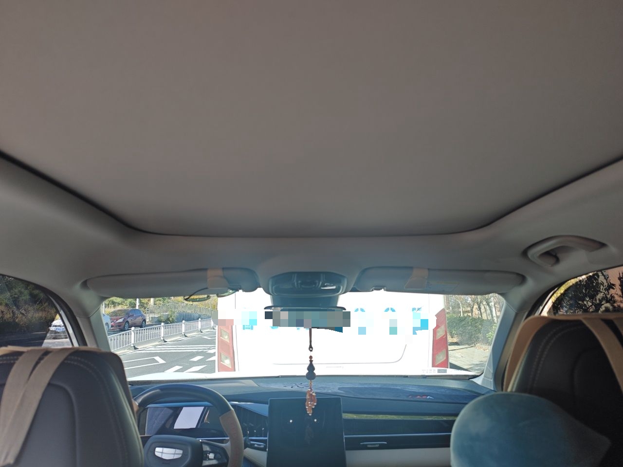 Geely Auto FX11 2023 1.5TD DCT Prestige Edition — снимка 18