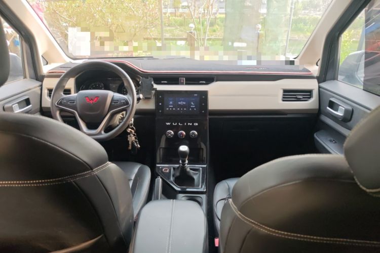 Used Wuling Zhengcheng 2021 1.5T Manual Luxury Version
