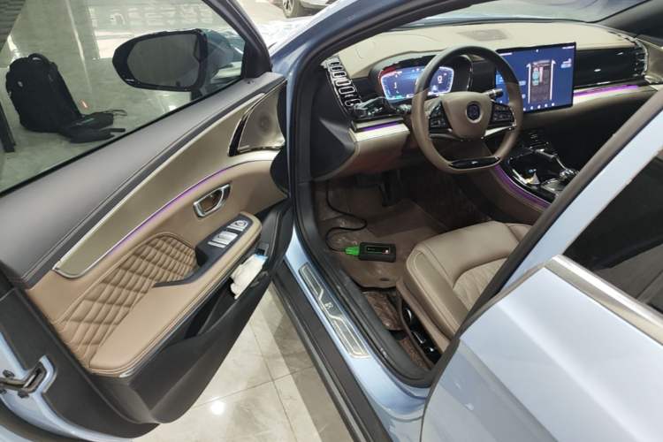 Used BYD Han 2023 DM-i Champion Edition 121KM Prestige Model