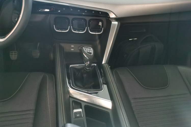 Used BAIC Beijing X3 2019 1.5L Manual Glory Edition
