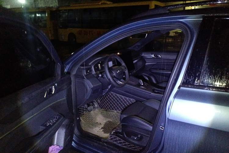 Used Lynk & Co 01 2025 2.0TD Two-Wheel-Drive Refreshed Version Driver Seat