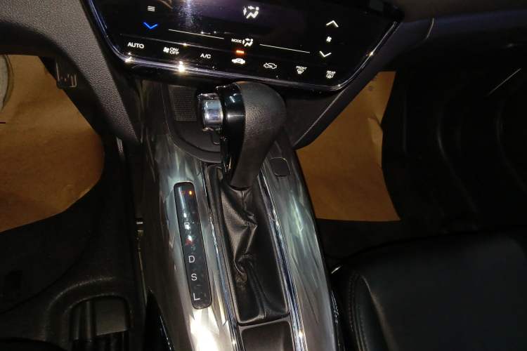 Used Honda XR-V 2021 220TURBO CVT Comfort Version
