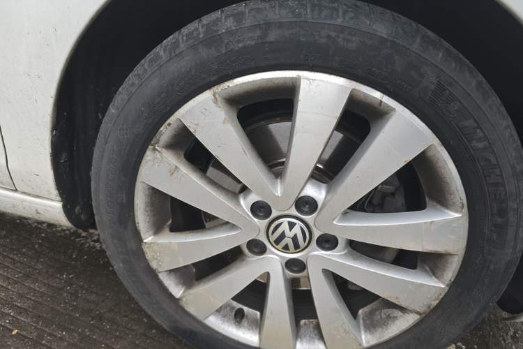 Used Volkswagen Golf (Import) 2012 1.4TSI Luxury Convertible Edition