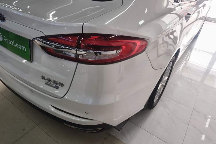 Used Ford Mondeo 2018 EcoBoost 180 Smart Control Fashion Model China VI Standard Exterior 3