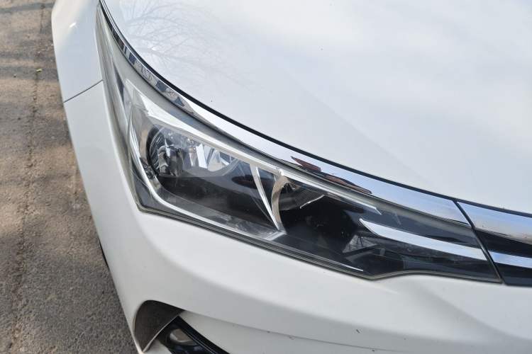 Used Toyota Corolla 2017 Revised Version 1.2T S-CVT GL-i
