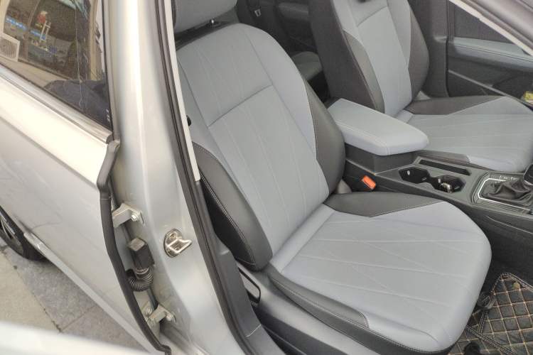 Used Volkswagen Lavida 2023 1.5L Automatic 5 Million Edition
