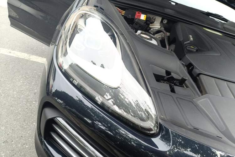 Used Porsche Cayenne E-Hybrid 2022 Cayenne E-Hybrid 2.0T Platinum Edition