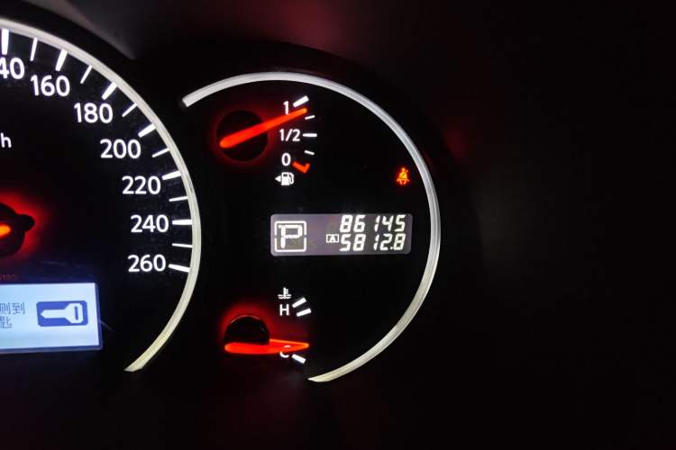 Used Nissan Quest 2013 3.5L SL
