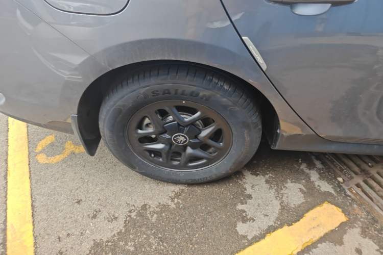 Used BYD Qin PLUS 2025 DM-i Smart Drive 55KM Leading Model