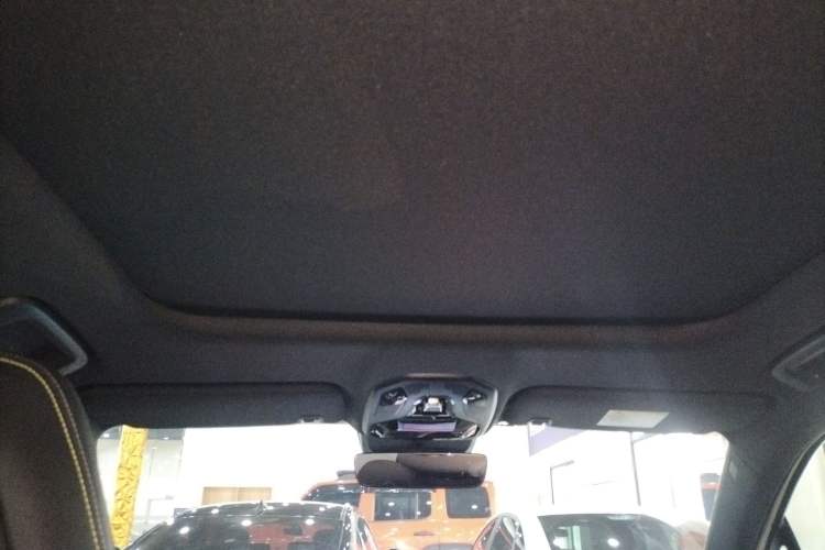 Used Lynk & Co 06 2023 Remix 1.5T Dynamic Halo Headliner