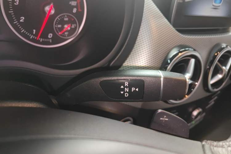 Used Mercedes-Benz B-Class 2019 B 200 Fashion Model