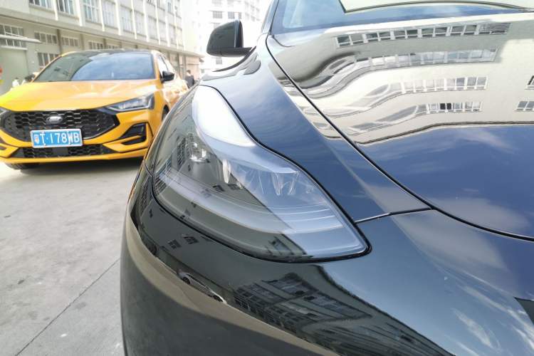 Used Tesla Model Y 2022 Rear-Wheel-Drive Version