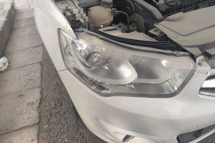 Used Citroen Elysee 2016 1.6L Automatic Fashion Model Right Front Headlight