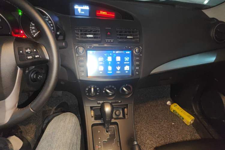 Used Mazda 3 2013 Sedan 1.6L Automatic Elite Model
