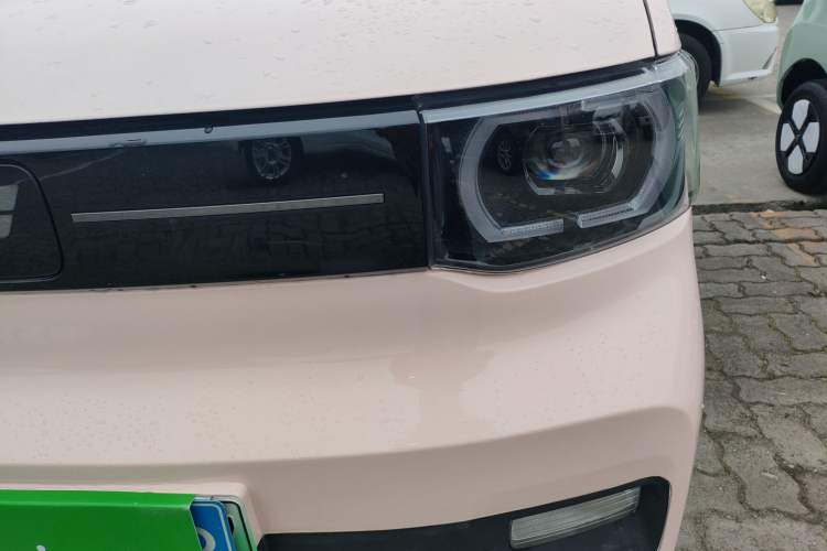 Used Wuling Hongguang MINIEV 2022 Macaron Premium Model – Lithium Iron Phosphate
