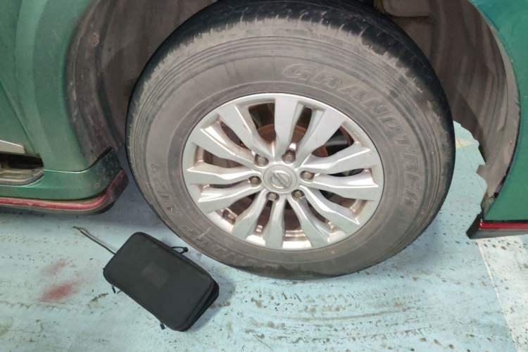 Used Nissan Patrol 2017 Y62 4.0 XE U.S.-Spec Model