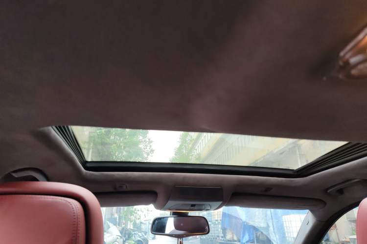 Used BMW 5 Series 2013 525Li Leading Model