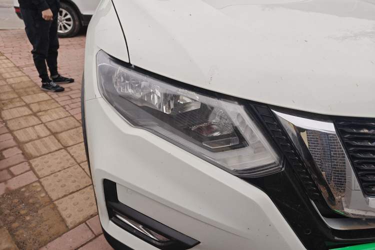 Used Nissan X-Trail 2019 2.0L CVT Smart Connect Comfort Edition 2WD
