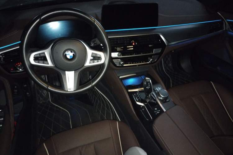 Used BMW 5 Series New Energy 2021 535Le M Sport Package Center Console