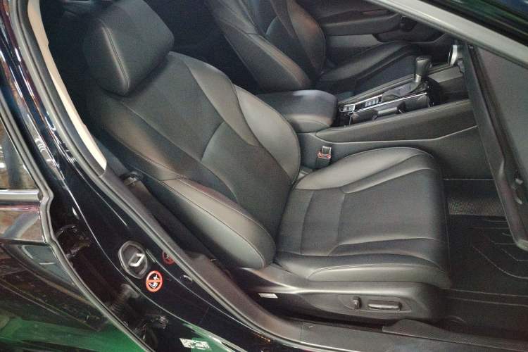 Used Honda Accord 2023 260TURBO Smart Enjoyment Version Right Front Seat