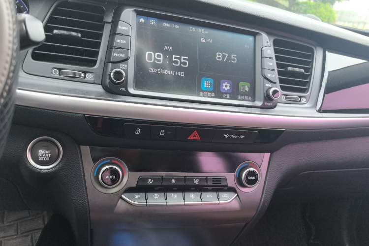 Used Hyundai Mistra 2019 1.8L Automatic Smart GLS Commemorative Model China VI Standard Audio And AC Panel