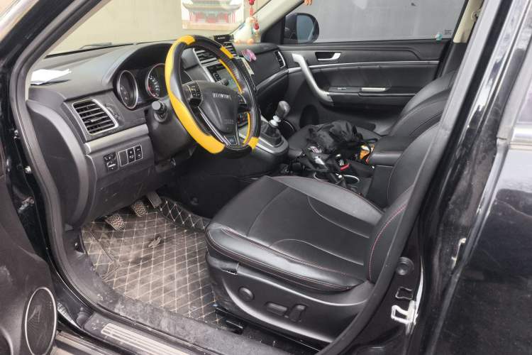 Used Haval H6 2017 Blue Label Sport Edition 1.5T Manual Two-Wheel Drive Elite Model Left Front Seat