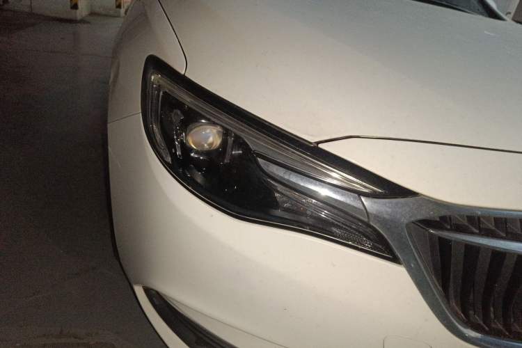 Used Buick GT 2018 18T Automatic Elite Model
