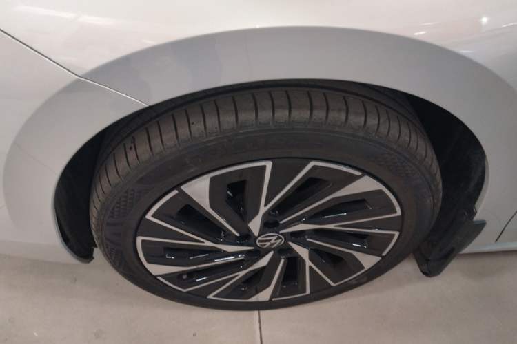 Used Volkswagen Sagitar 2026 Model L 300TSI DSG Elite Version
