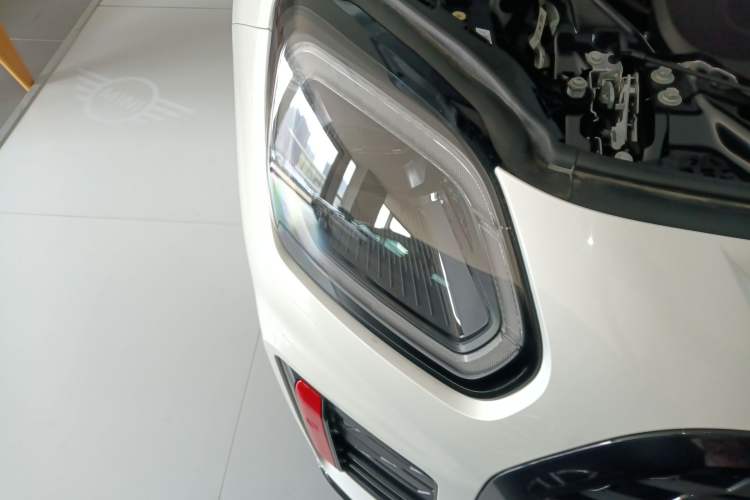 Used MINI JCM COUNTRYMAN 2024 2.0T JOHN COOPER WORKS Exterior 3