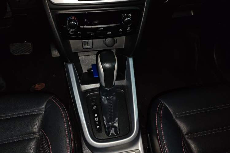 Used Suzuki Vitara 2016 1.4T Automatic Two-Wheel Drive Luxury Version
