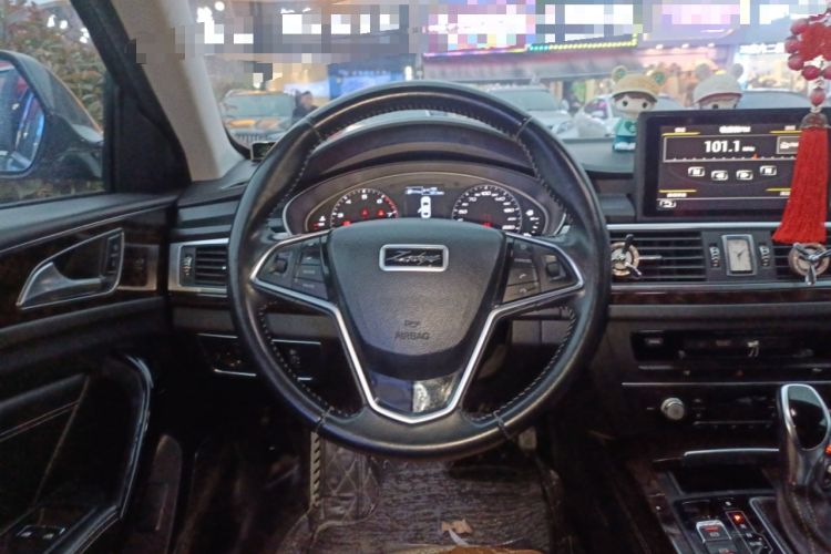 Used Zotye Z700 2018 Z700H 1.8T DCT Luxury Model Steering Wheel
