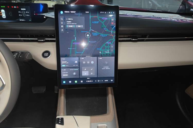 Used CHANGAN NEVO A05 2024 Truly Delicious Version 145 Beyond-Excellent Type Audio And AC Panel