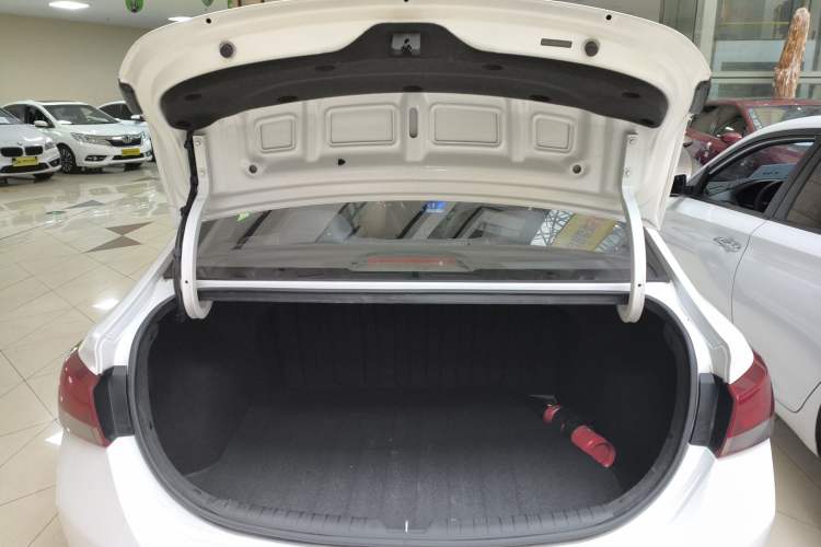 Used Hyundai Verna (new generation) 2016 1.4L Automatic Cool Edition GLS