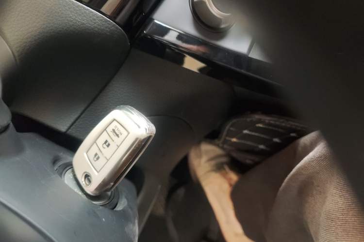 Used Nissan Sylphy 2021 Classic 1.6XL CVT Luxury Edition Vehicle Key