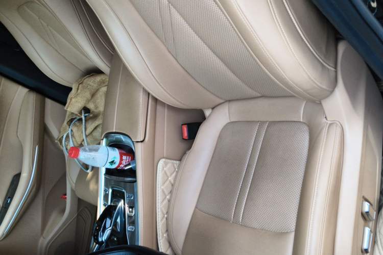 Used Landian E5 2023 1.5L DE-i 100KM Zhenxiang Edition 7-Seater
