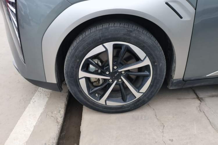 Used AION Y 2023 Plus 510 Smart Edition
