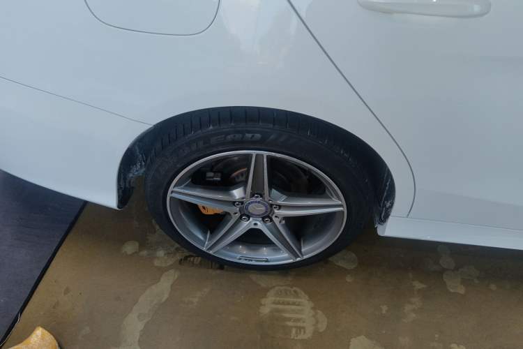 Used Mercedes-Benz C-Class 2017 C 200 station wagon