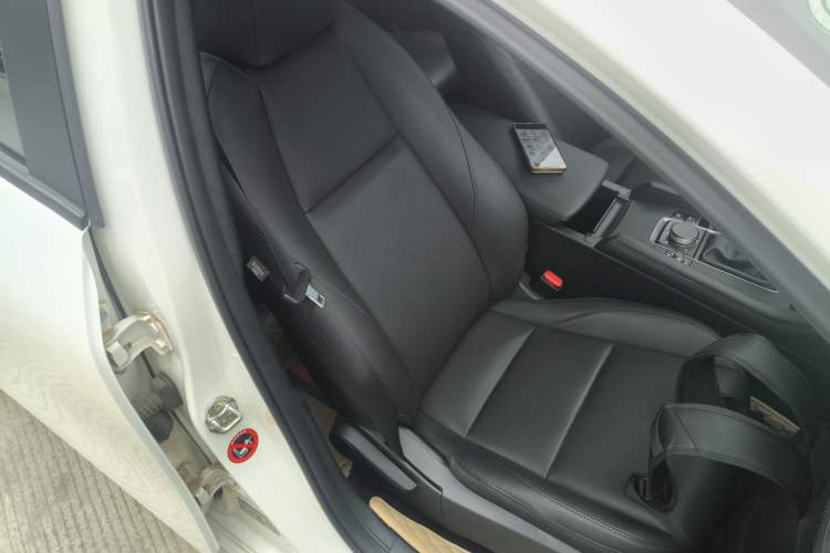 Used Mazda Mazda 3 Axela 2022 2.0L Automatic Zhiqing Edition