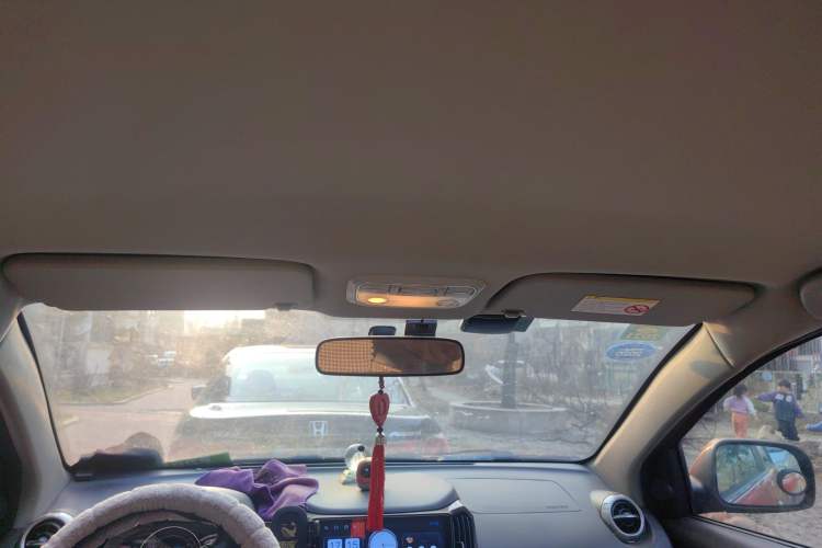 Used Great Wall M4 2014 1.5L Manual Comfort Model Headliner