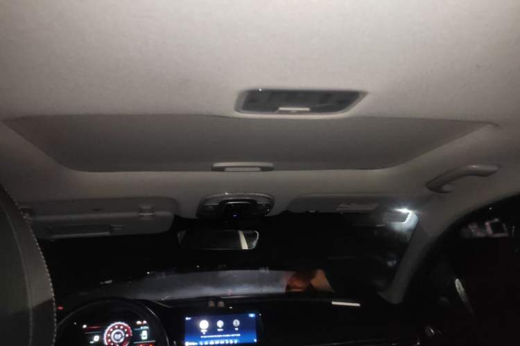 Used Hyundai Elantra 2022 1.5L CVT LUX Prestige Edition