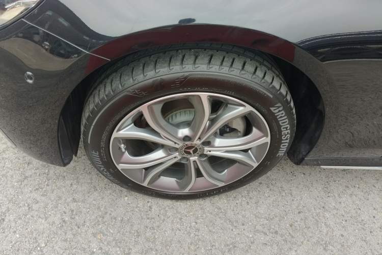 Used Mercedes-Benz E-Class 2023 E 300 L Sporty and Stylish Model
