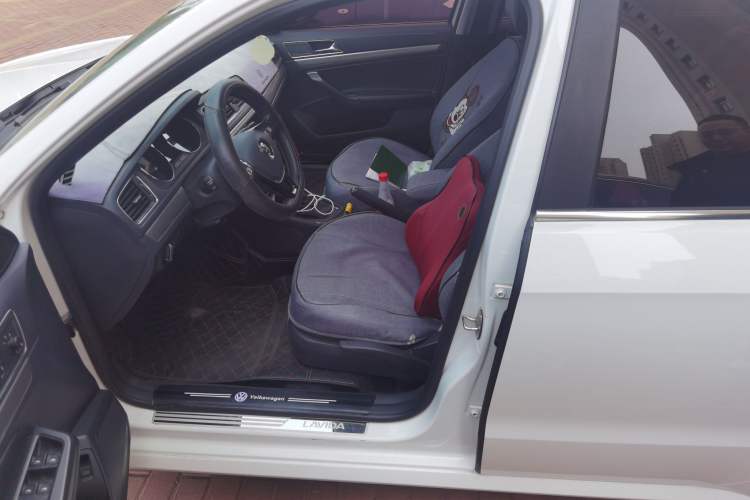 Used Volkswagen Lavida 2017 1.6L Automatic Comfort Edition Left Front Seat