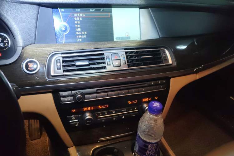 Used BMW 7 Series 2011 730Li Elegant Model Audio And AC Panel