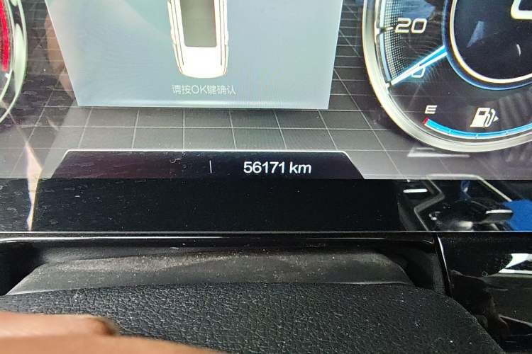 Used Bestune T99 2020 20TD Automatic Premium Edition Odometer Close Up