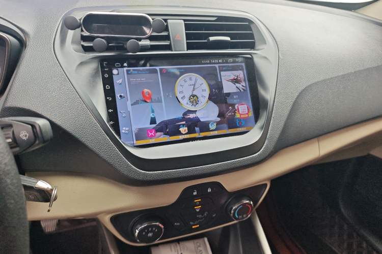 Used Ford Escort 2017 1.5L Manual Comfort Model Audio And AC Panel