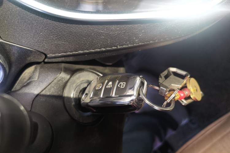 Used JETOUR X70 2020 1.5T Manual Comfort Edition 5 Seats Vehicle Key