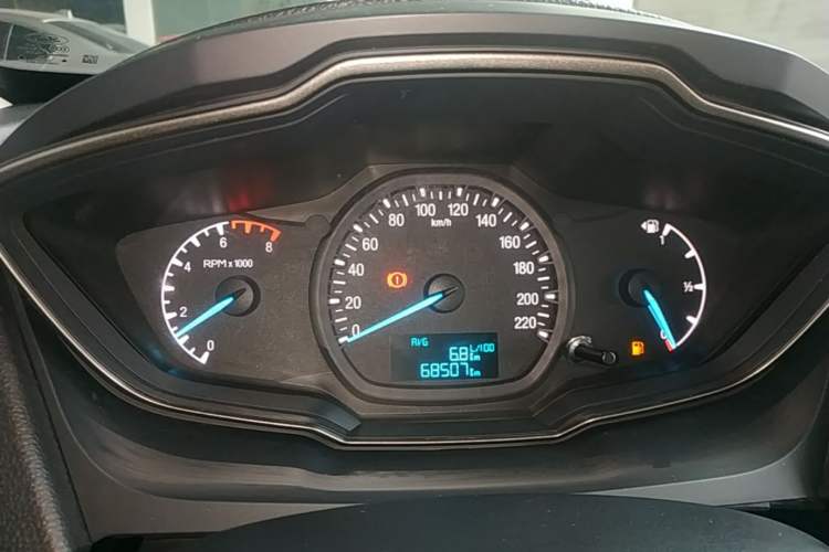 Used Ford Escort 2015 1.5L Manual Comfort Model Instrument Cluster